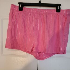 Victoria's Secret Pink Short sleepwear short Nwt Size large pink color